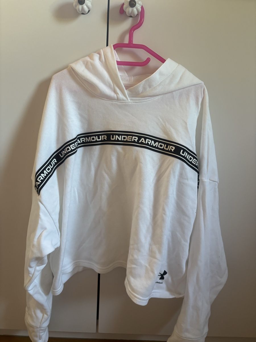 Under Armour Pulls & Sweat-shirts: Under Armour Kapuzenpullover Weiss Grösse S Fleck – D'occasion à Hedingen par lil_g25v