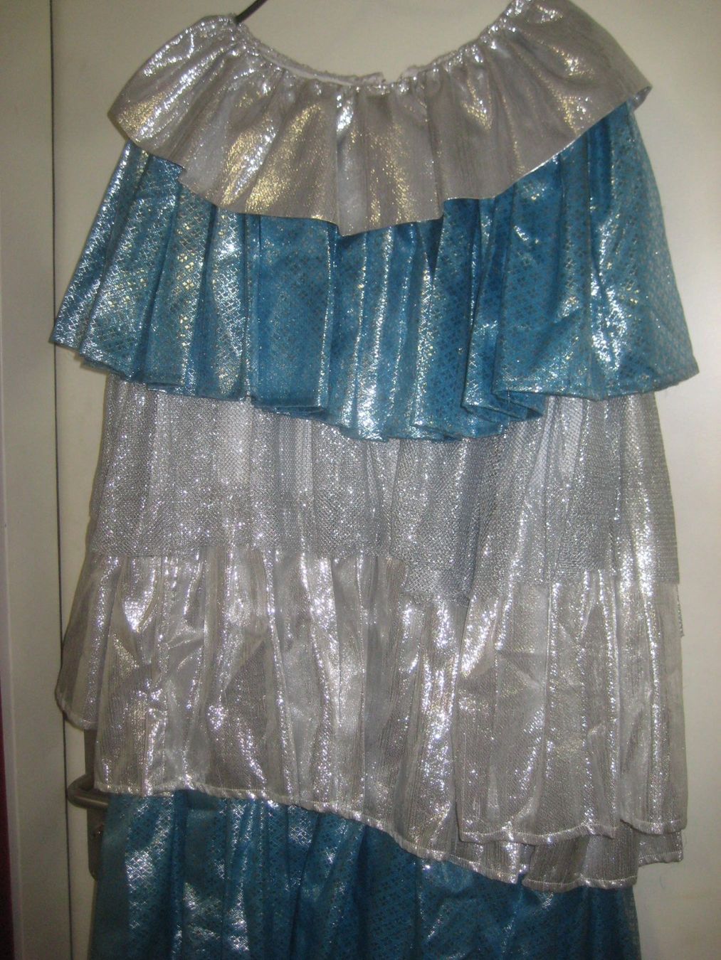 Costumes: STRASSEN   KOSTÜM – D'occasion à Uster par flocke1 1