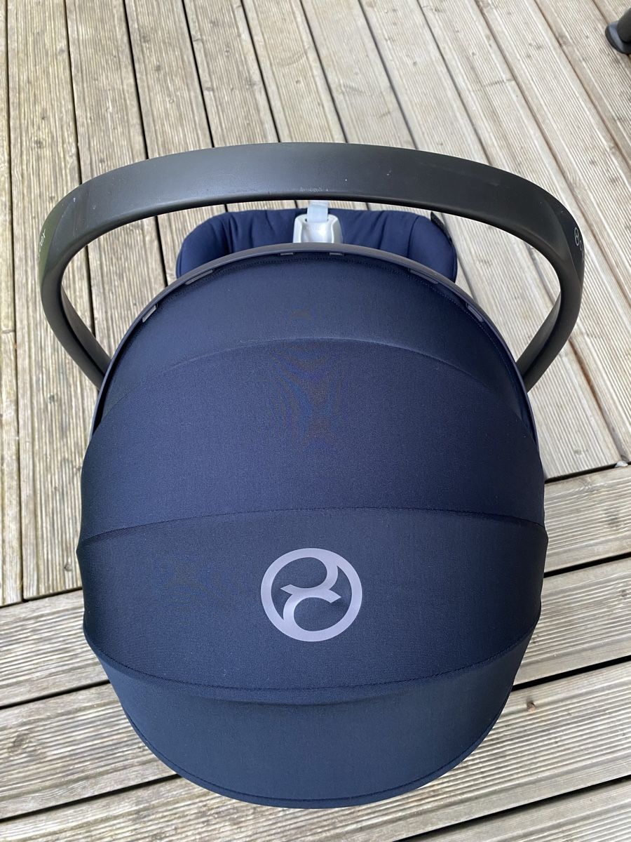 Cybex Kinderwagen: Cybex Priam Platinum Komplett-Set mit Babyschale – Gebraucht aus Weesen von AlexZ. 9