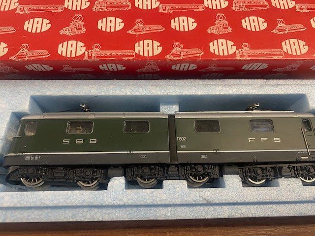 Hag Modellini di ferrovie: HAG SBB Re 6/6 E-Lok H0 - – Nuovo e nell'imballaggio originale da Steinhausen venduto da einzelstueck-brocki 2