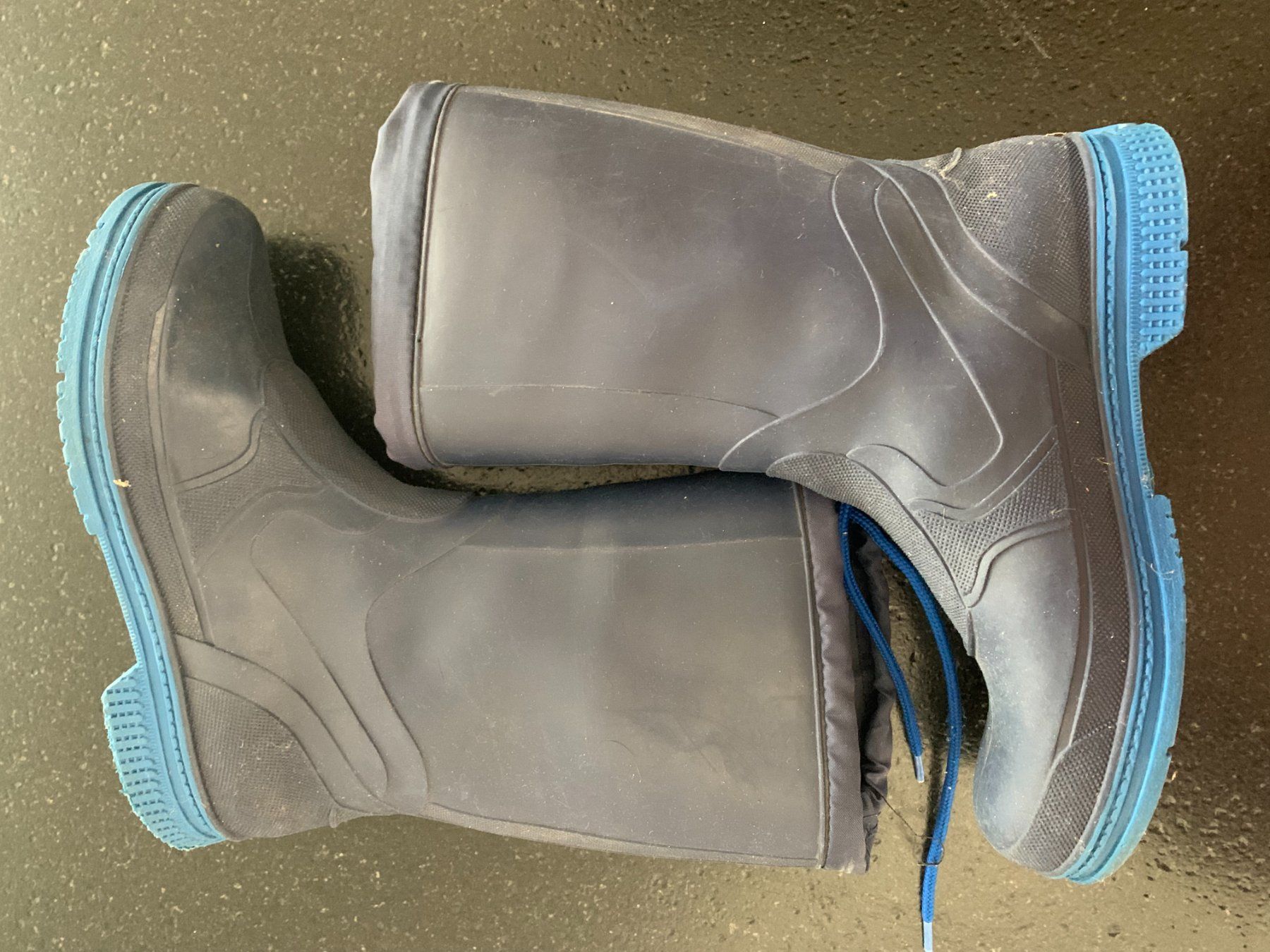 Scarpe da uomo: Bottes caoutchouc – Usato da Les Breuleux venduto da Jboju 2