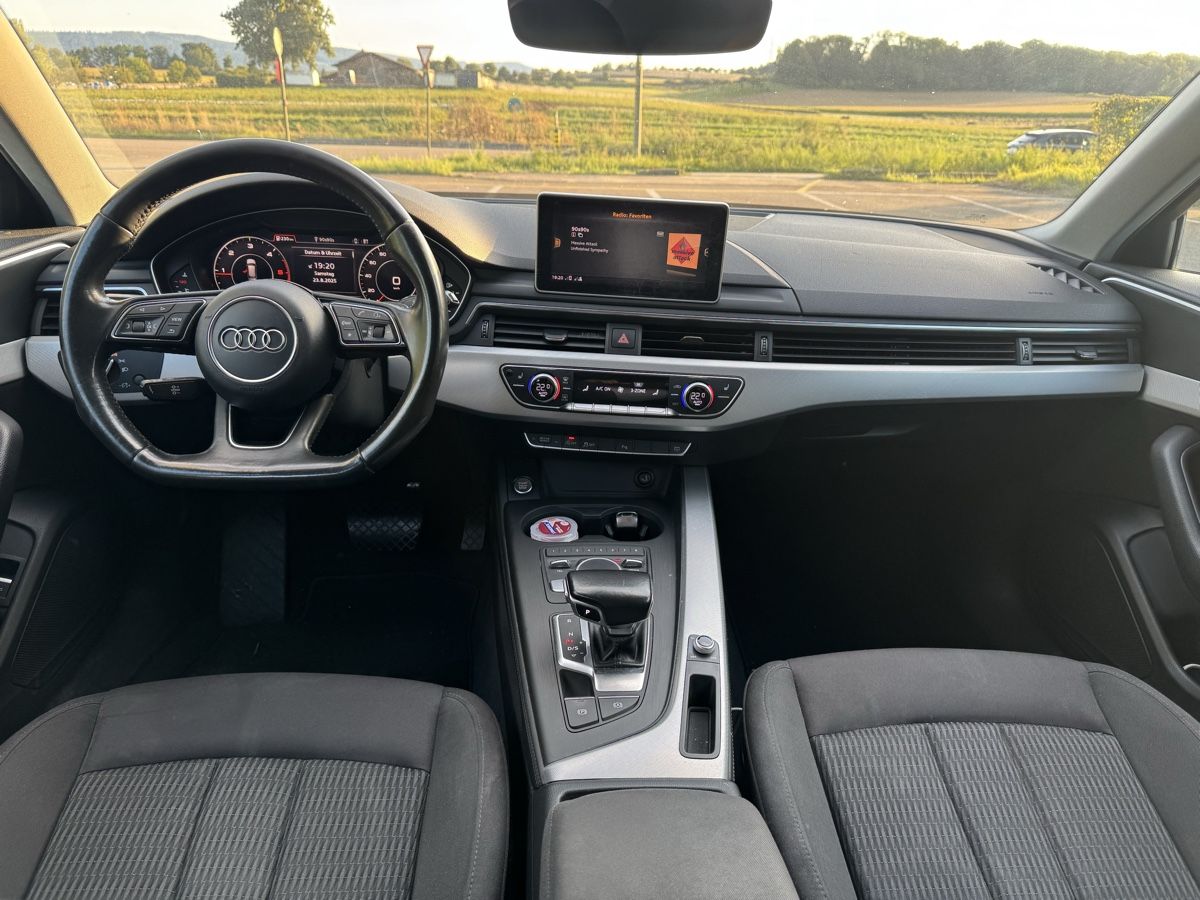 Audi Autos: AUDI A4 AVANT 2.0 TDI – D'occasion à Oberwil BL par Samsung010 6
