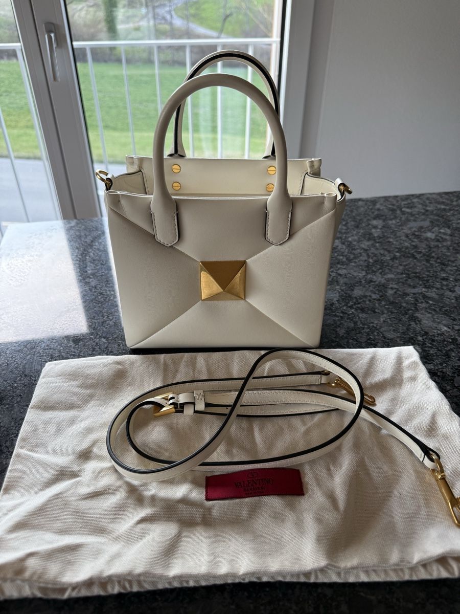 Valentino Taschen für Damen: Valentino Gavarani One Stud Handbag – Neu (gemäss Beschreibung) aus Wila von anj_x9mc 5