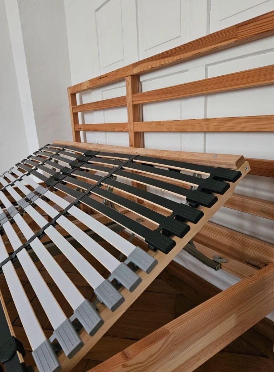 Ikea Reti a doghe: IKEA Adjustable Slatted Bed Base 140x200cm – Usato da Zürich venduto da zyh_m86p