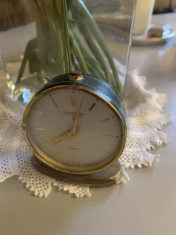 Montre suisse vintage Cyma plaquée or, 17-J, bracelet en cuir 15 mm - Canada