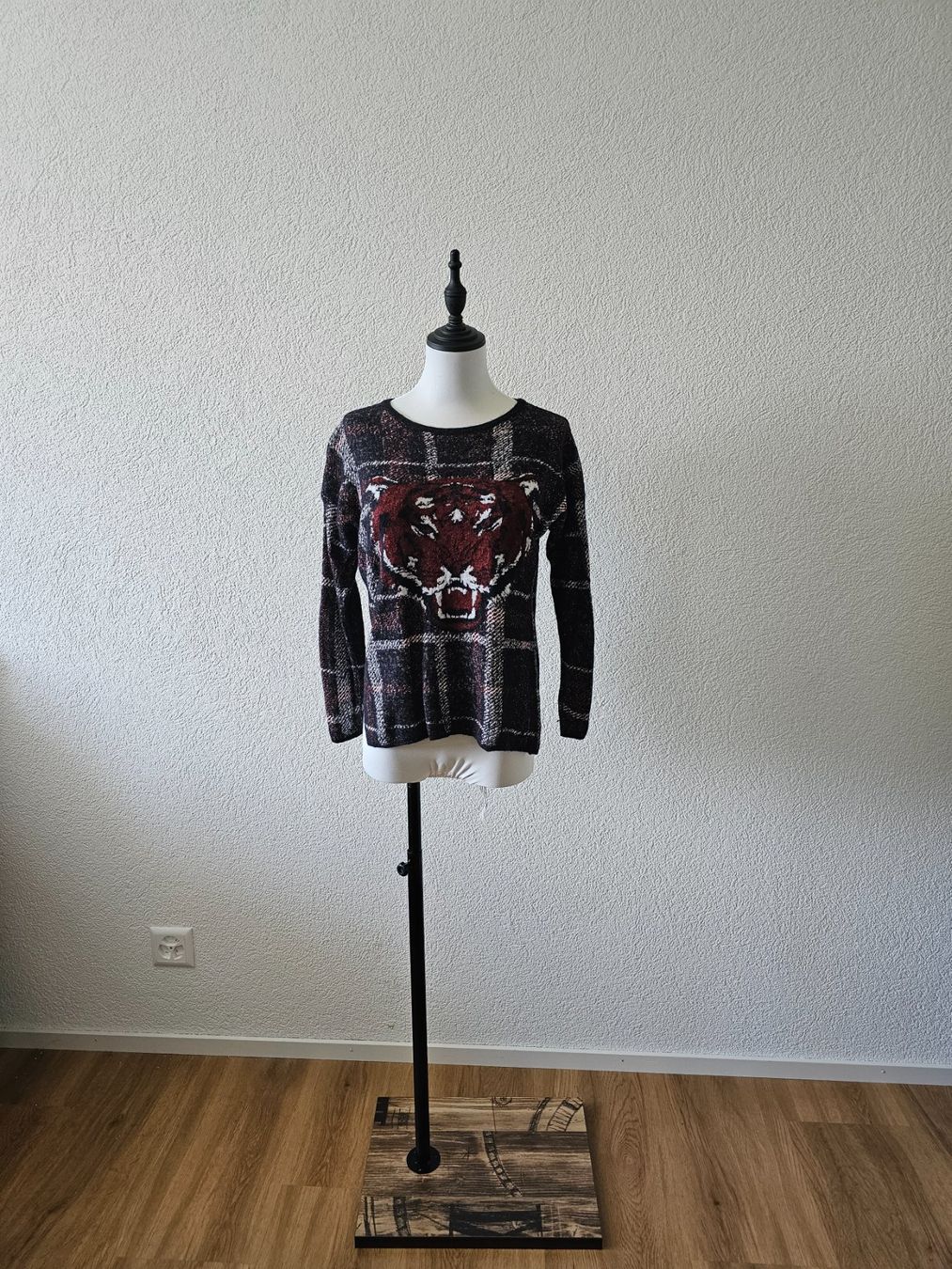 Desigual Pulls & Sweat-shirts: Desigual Pullover Tigerprint Karo, Gr. XS – D'occasion à Emmen par Tumanovr 2