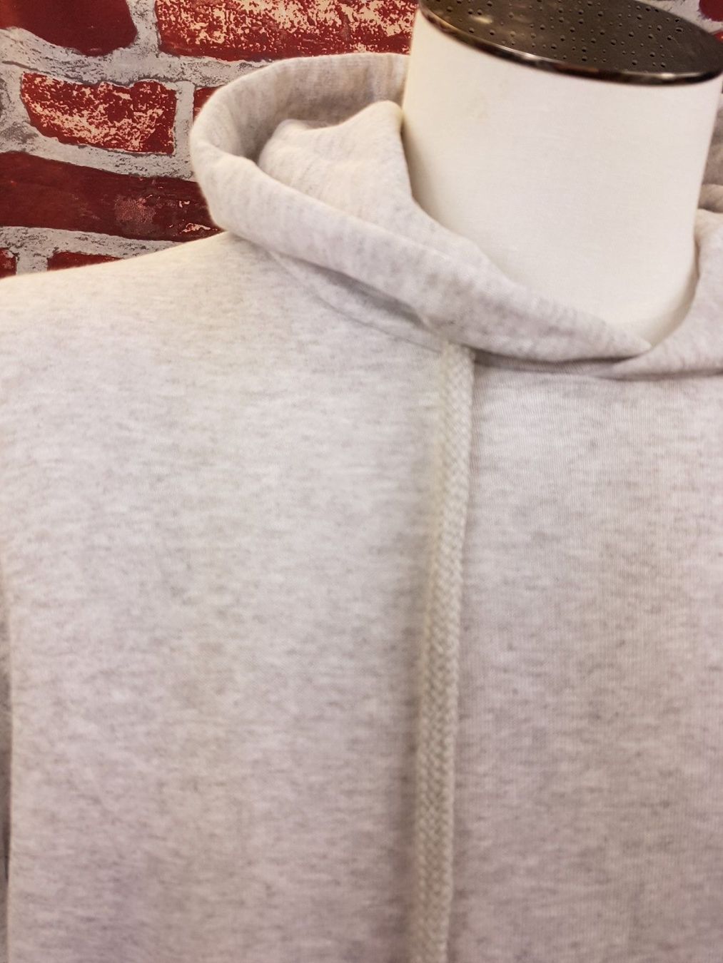 Maglioni & Felpe: Hoodie mit Kapuze warm Pullover Gr. XL – Nuovo e nell'imballaggio originale da Seuzach venduto da VT-Collections1 2