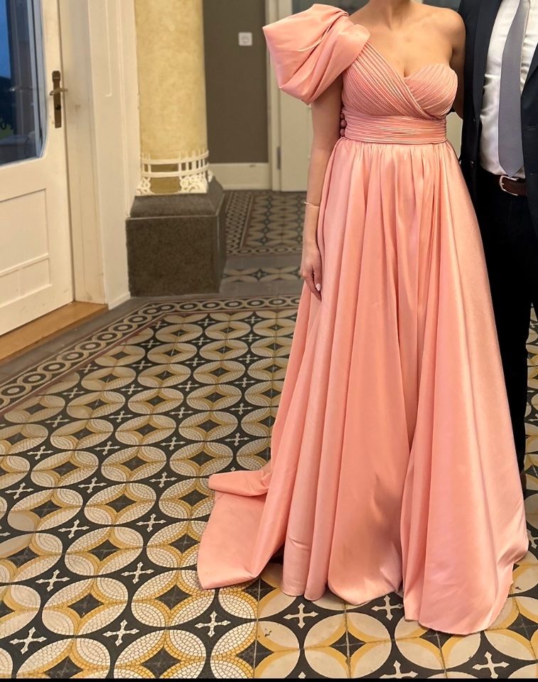 Vestiti: Festkleid - Abendkleid - Verlobungskleid – Usato da Niederlenz venduto da eyl_m8v8