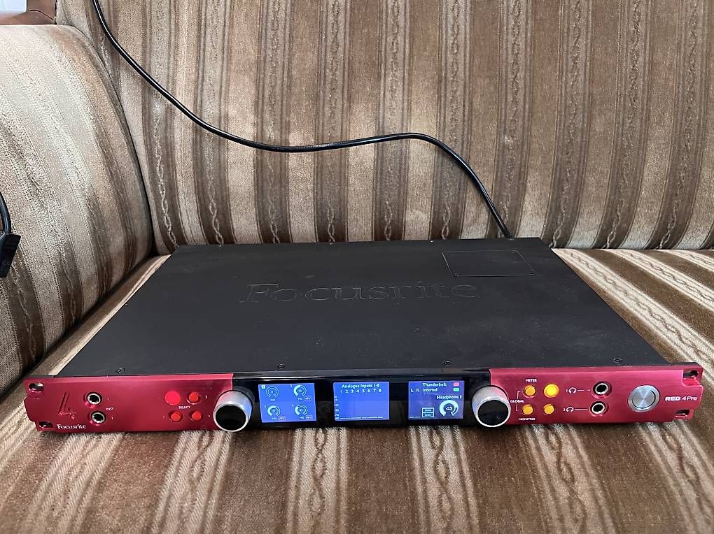 Attrezzatura per studi di registrazione: Focusrite RED 4 pre  – Usato da Schwanden Sigrisw venduto da leumas1975