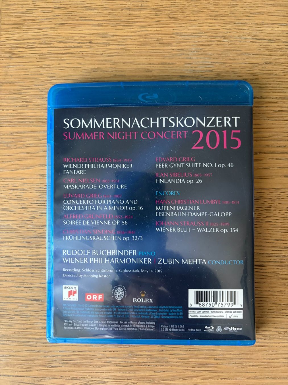Tous les DVDs: BLU RAY SOMMERNACHTS KOZERT 2015 – D'occasion à Geneve par tigre69 1