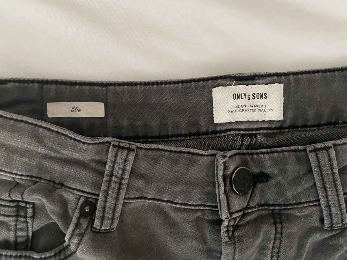 Jack & Jones Jeans: Only & Sons Slim Jeans, Grösse 31/ 32, Dunkelgrau – Usato da Zürich venduto da Sonnenschein_ 4