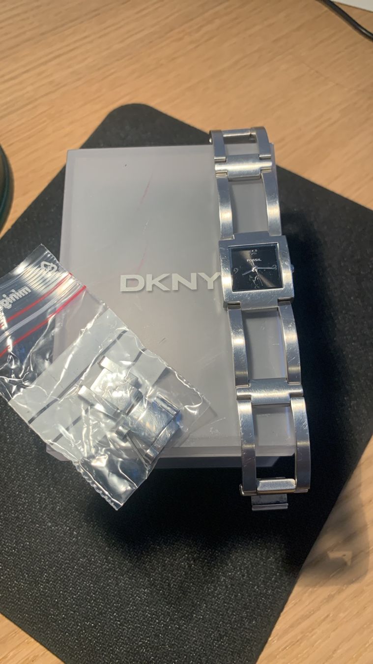 DKNY Orologi: Orologio DKNY – Usato da Pregassona venduto da Kyttina