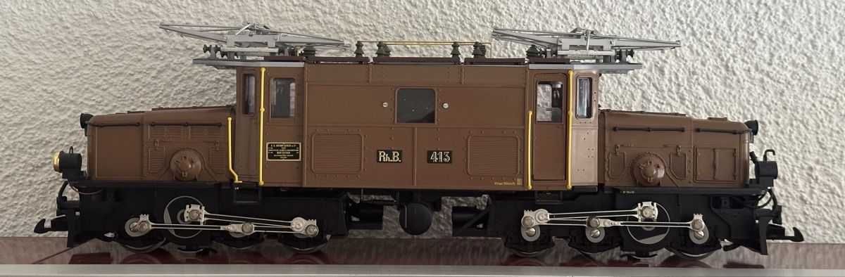 LGB Modelleisenbahnen: RhB Krokodil – Gebraucht aus Ostermundigen von Bahnfan