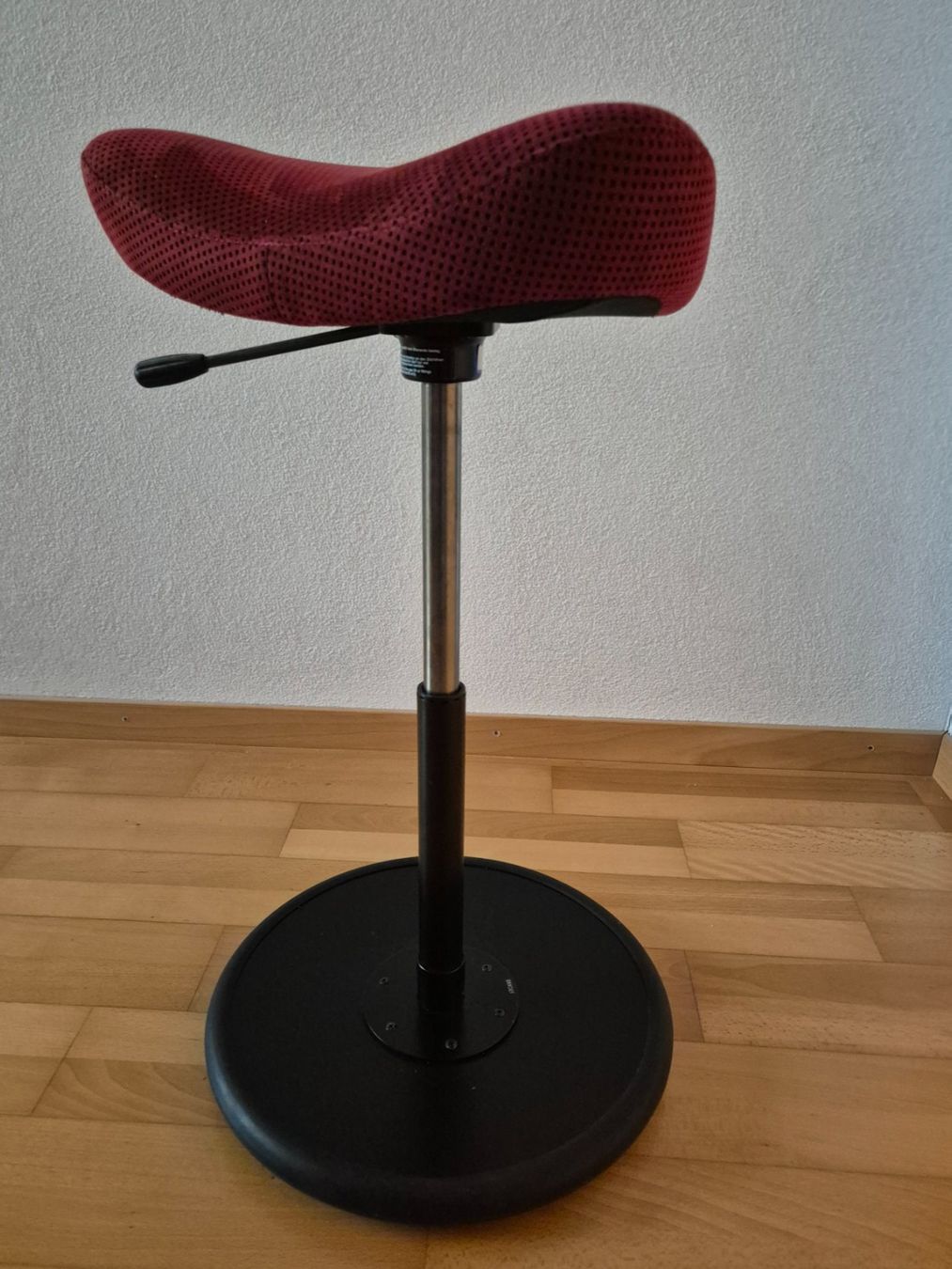 Stokke Tabourets: Stokke Stehhocker – D'occasion à Steinach par ACMO32O