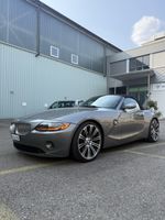 BMW Z4 Roadster grau metallic