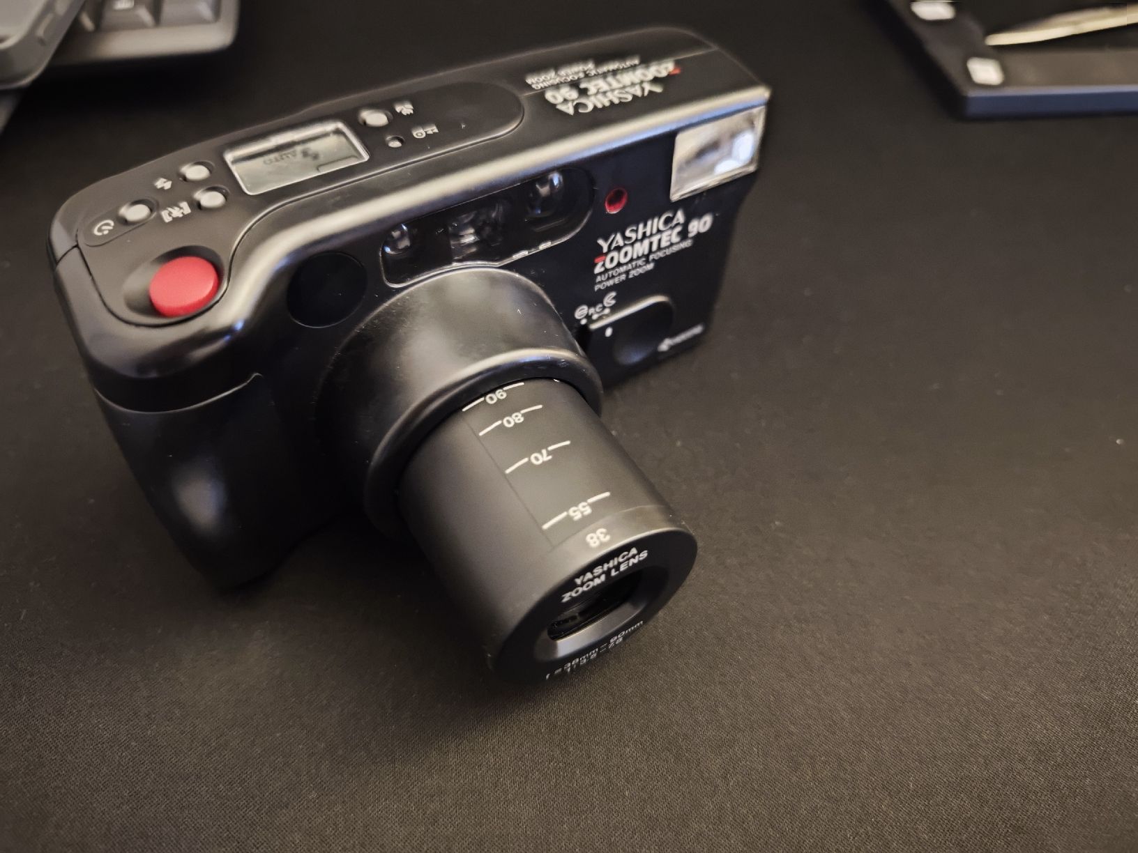 Yashica Fotocamera: Yashica Zoomtec 90 – Usato da Zürich venduto da Sellsgoodman 1