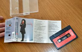 MC JENNIFER RUSH heart over mind GUT!