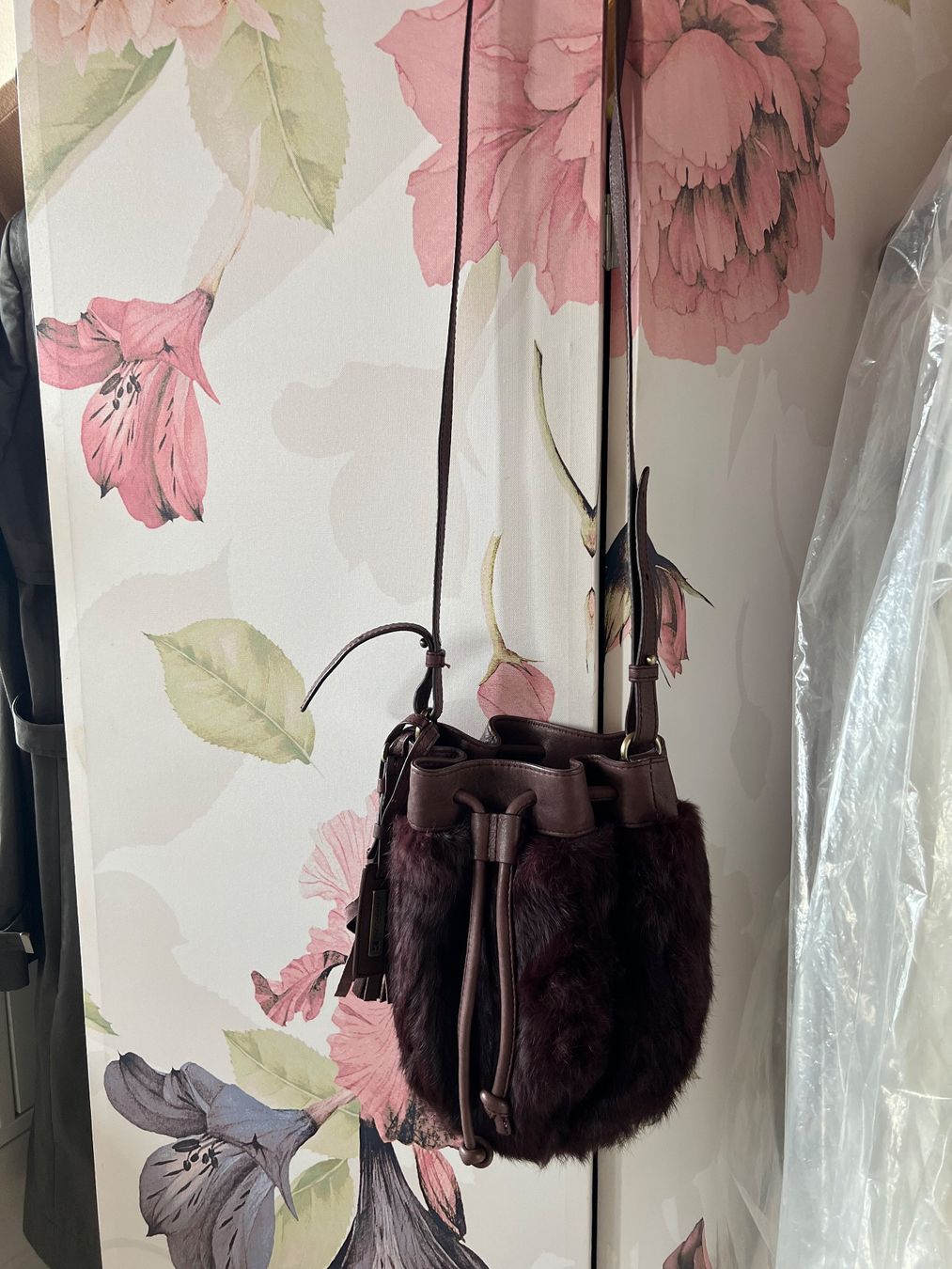 Hugo Boss Borse da donna: Boss Orange Handtasche Beutelform, Winter Accessoire! – Usato da Allschwil venduto da Spacetimer 3