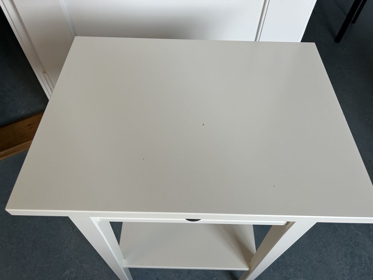 Comodini: IKEA Hemnes Nachttisch – Usato da Bern venduto da lisuuu 2