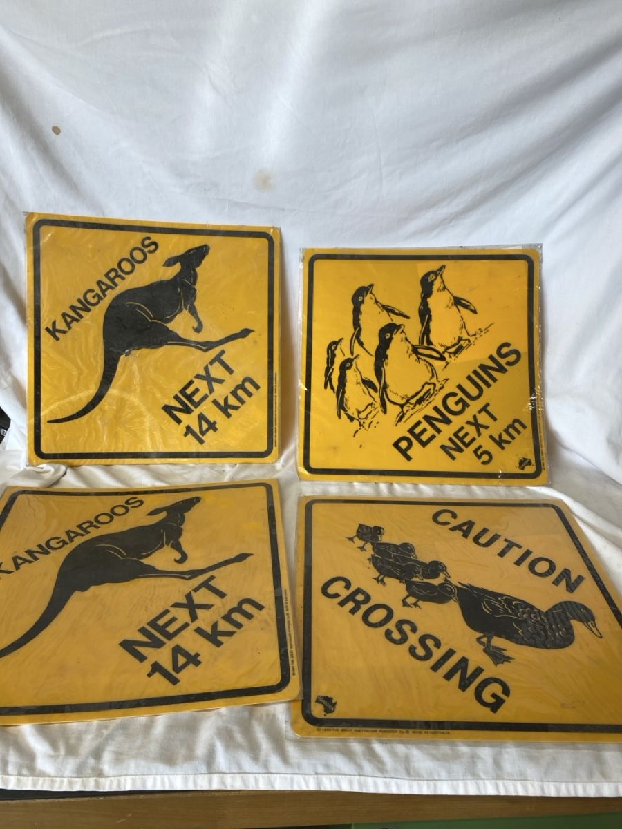 Schilder: Vier australische Warnschilder Roadsign Set  – Gebraucht aus Dozwil von Bach_4