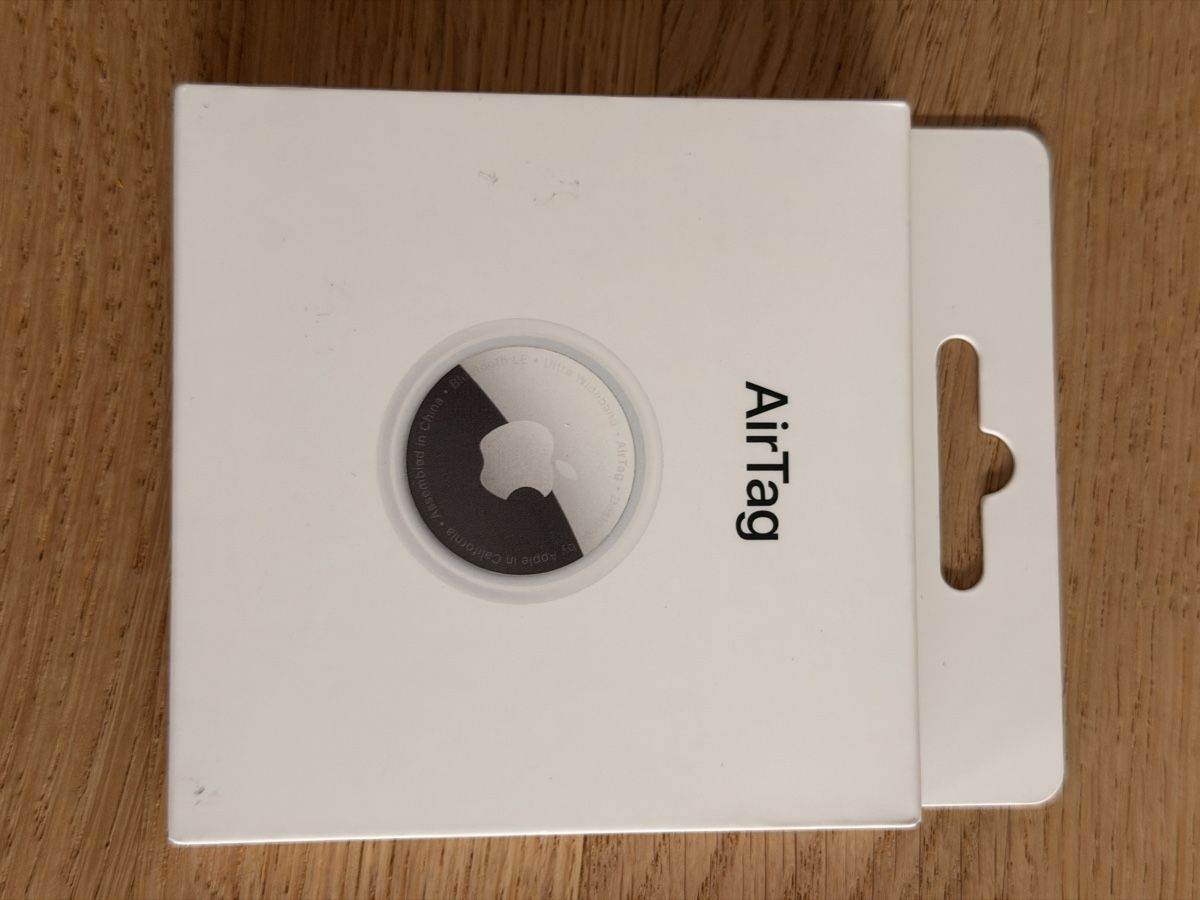 Apple Schlüsselanhänger & - bänder: Apple AirTag; ungeöffnet – Neu und originalverpackt aus Zürich von Spark8
