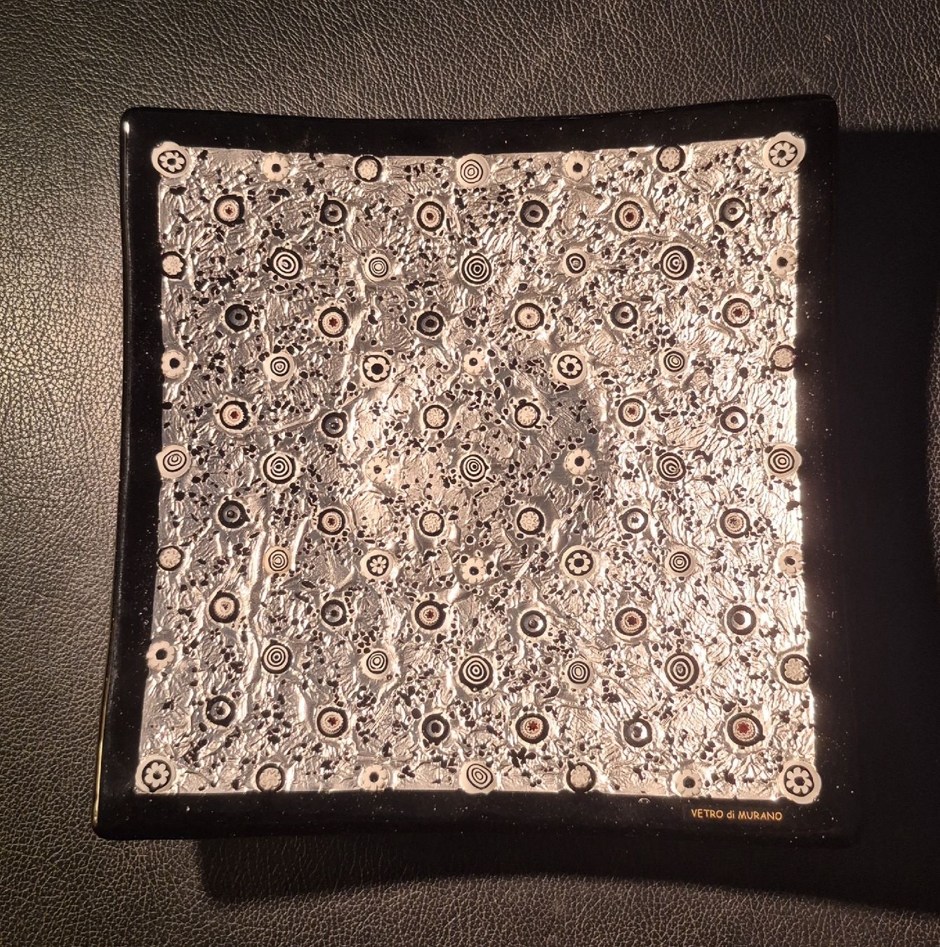 Murano Servierplatten: MURANO "Millefiori" 21 x 21 cm – Gebraucht aus Genève von antade