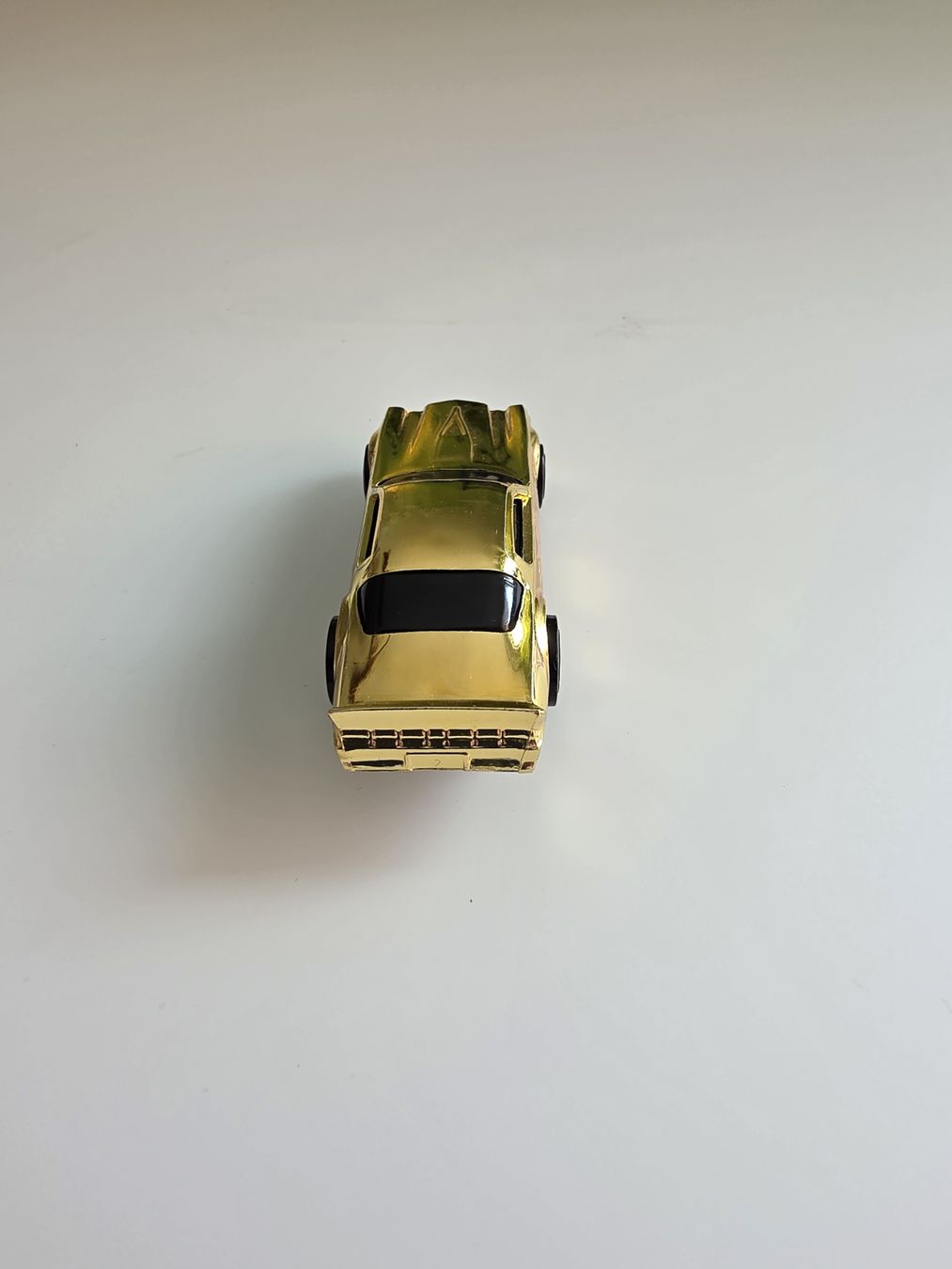Hot Wheels Voitures modèles: Hot Wheels Camaro Dragon Fire gold – D'occasion à Alberswil par mario889 3