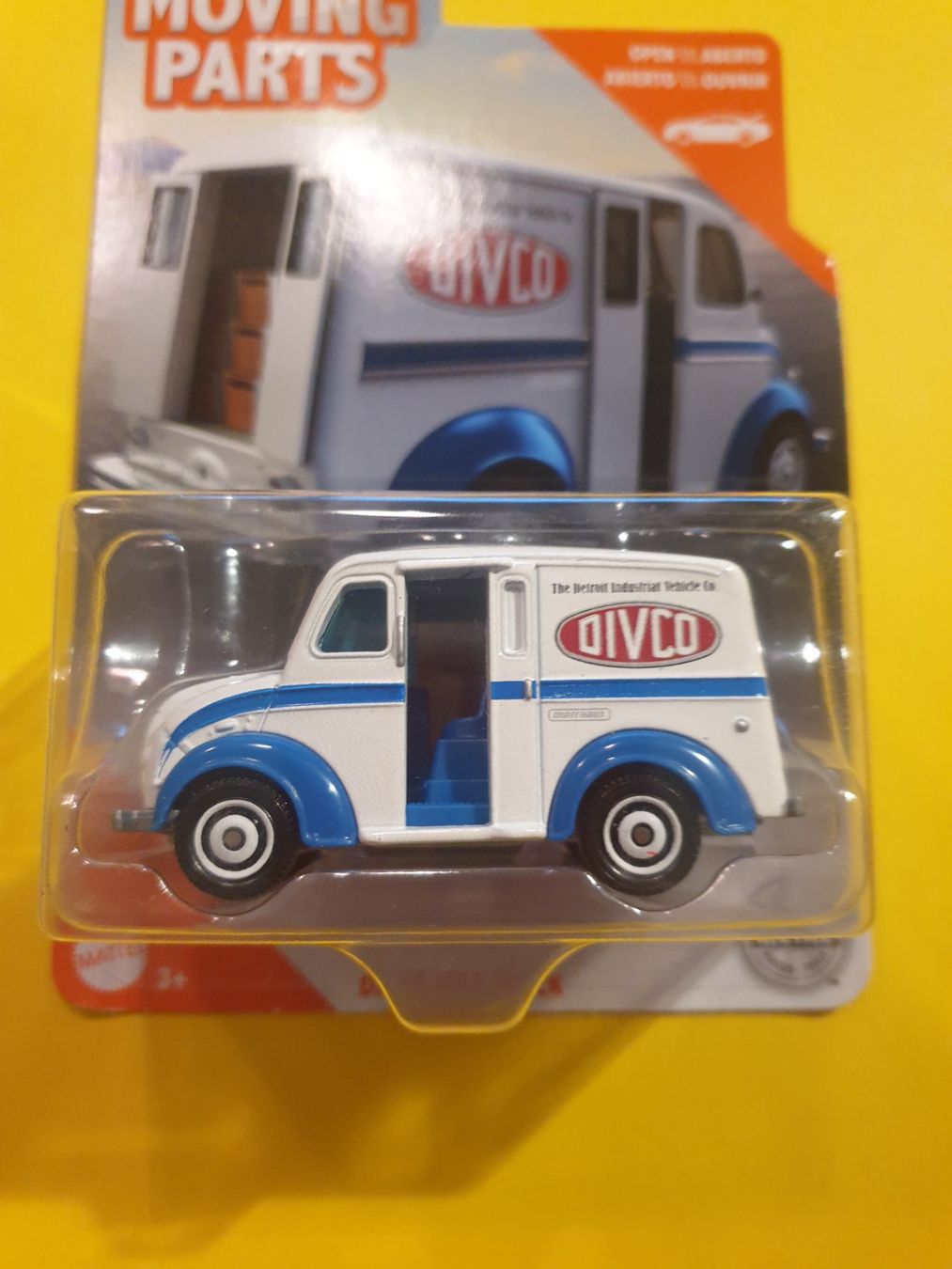 Matchbox Modellini d'auto: Matchbox DIVCO MILK TRUCK – Nuovo e nell'imballaggio originale da Oftringen venduto da Rotor 2