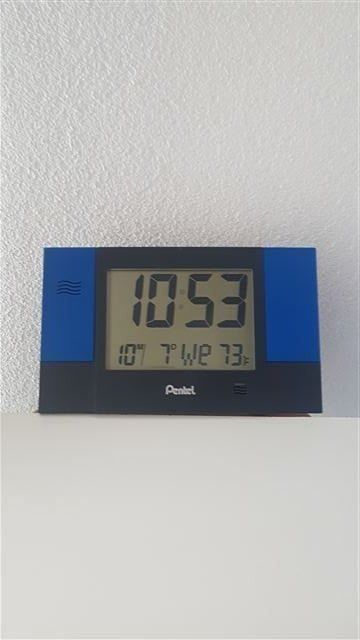 Uhren: Wand-Uhr oder Büro-Uhr zum Aufstellen – Neu (gemäss Beschreibung) aus Oberrohrdorf von Heinzwu 1