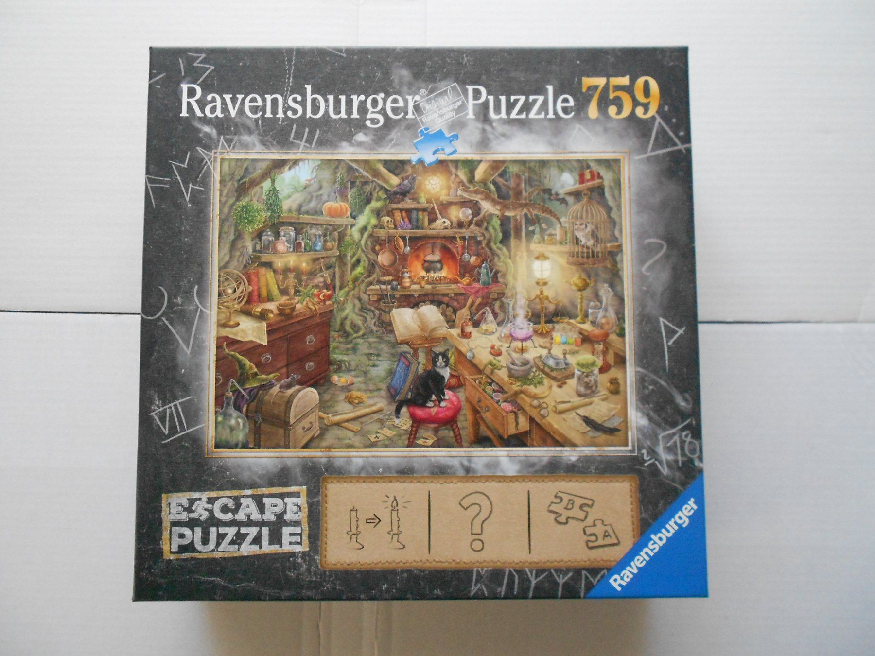 Ravensburger Puzzles: Ravensburger Escape Puzzle, Hexenküche,  759 Teile – Gebraucht aus Wettingen von Andromeda26