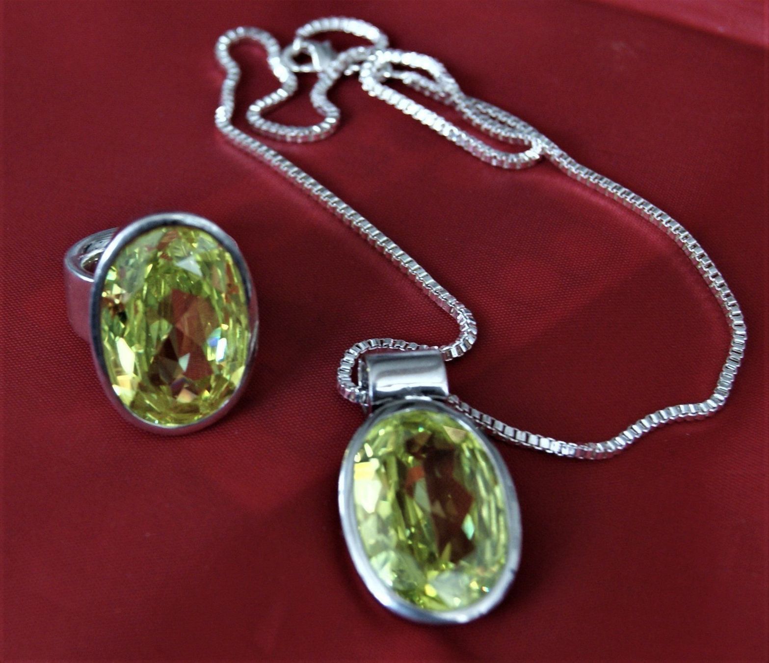 Sonstiger Schmuck: SET, FINGERRING, ANHÄNGER, COLLIER – Gebraucht aus Stadel von Wald100 8