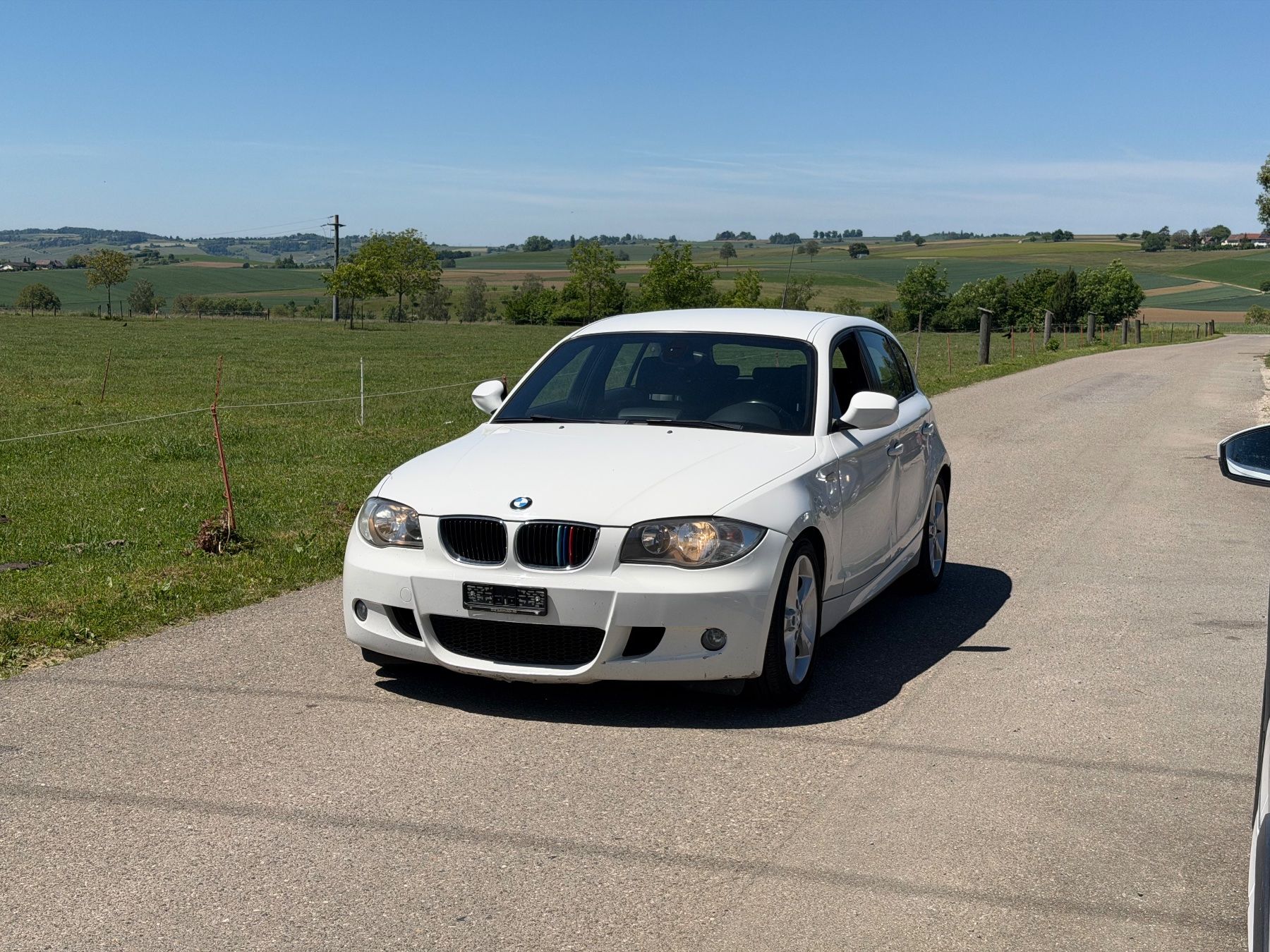 BMW Autos: BMW 120i M Paket – D'occasion à Siblingen par Zaidan.Auto_Ankauf
