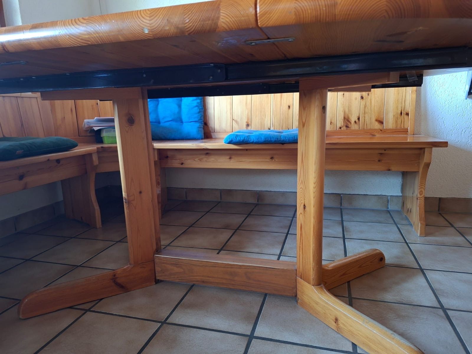 Tische: Esstisch Holz – Gebraucht aus Neuenegg von Cgost97 2