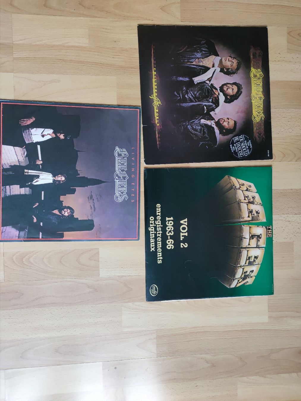 Dischi in vinile: Bee Gees 3 Schallplatten – Usato da Meggen venduto da Malecifent 1