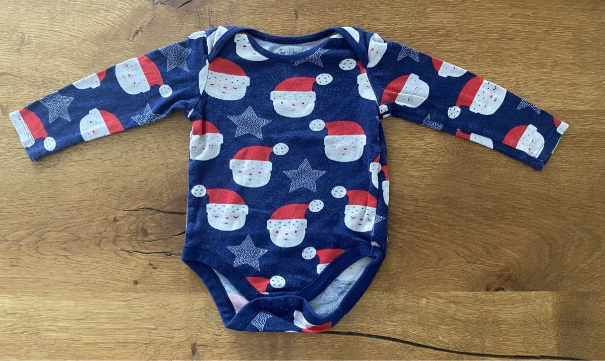 Lotti di vestiti: Body Weihnachtsmann Gr. 80 ca. – Usato da Urdorf venduto da Tjara65