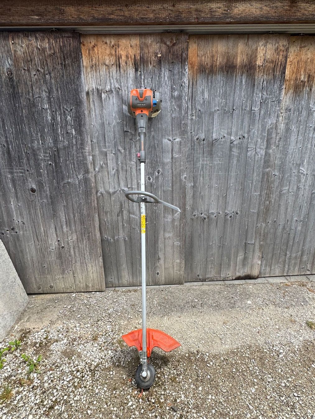 Husqvarna Rasenmäher: Fadenmäher – Gebraucht aus Wahlendorf von Mox58