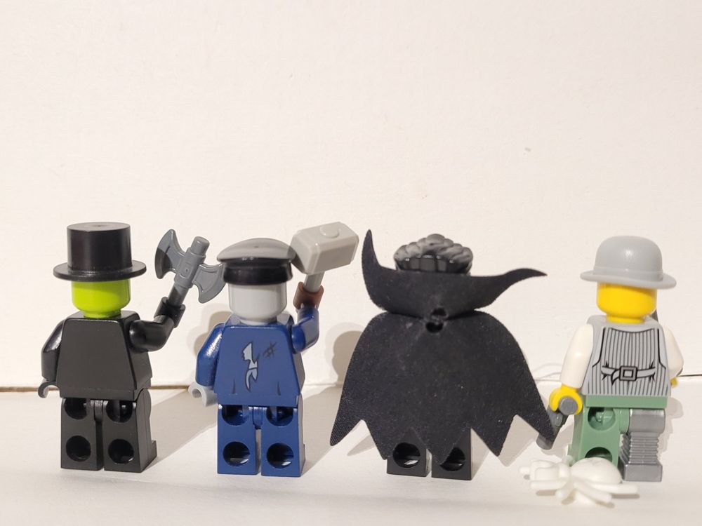 Lot de 4 minifigures Monster fighters, Draula etc...Top 2