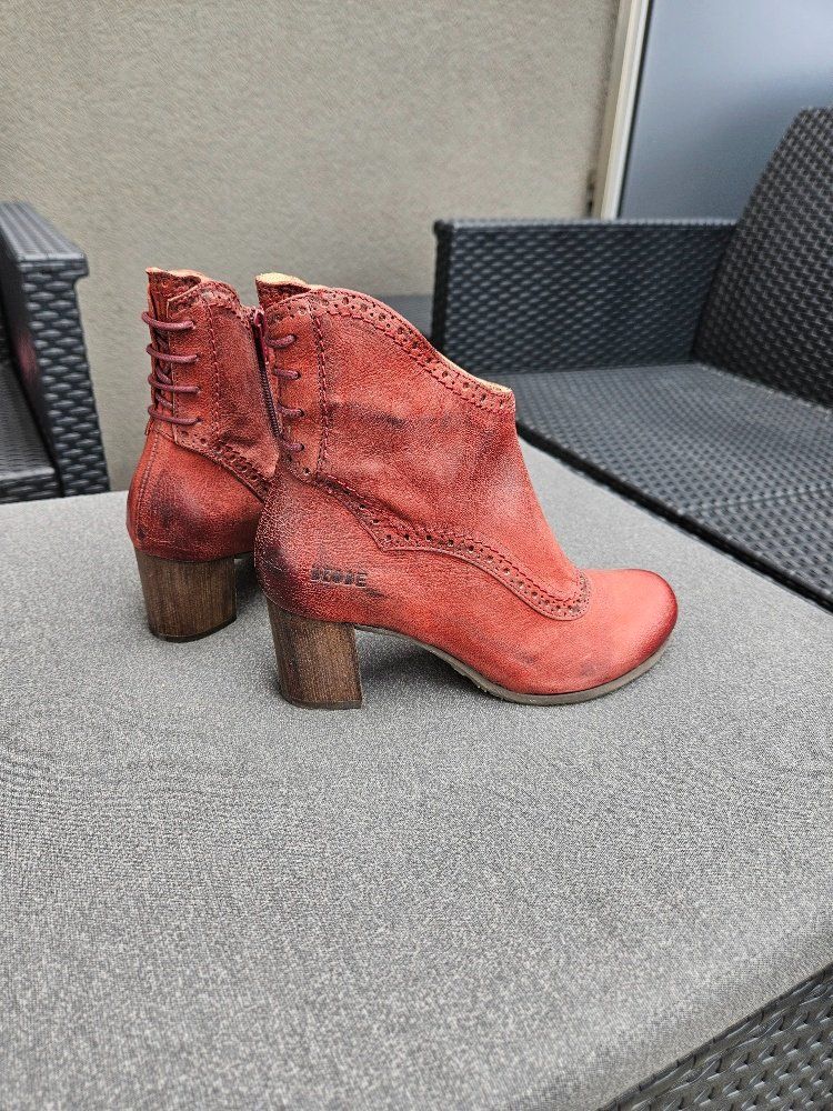 Scarpe da donna: Bottines Dkode cuir rouge- taille 37 - style vintage – Usato da Meyrin venduto da net_9cfp 1