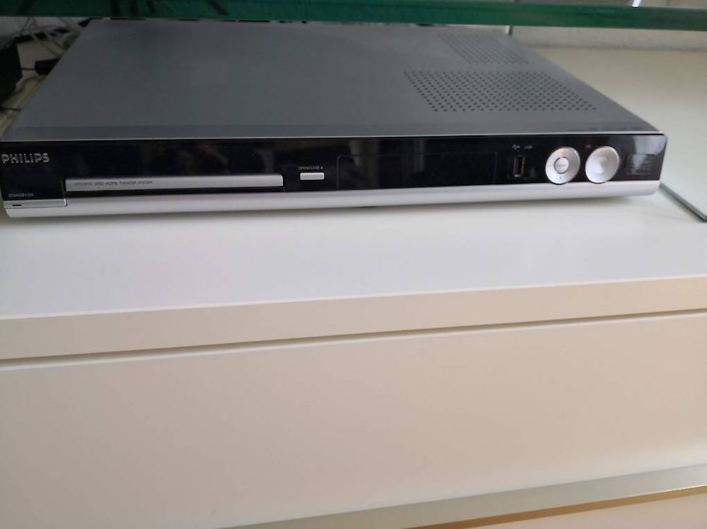 Philips Home Cinema: Philips HTS3450 5.1 Home Theater System – Usato da Dietlikon venduto da AlfonsoR 4