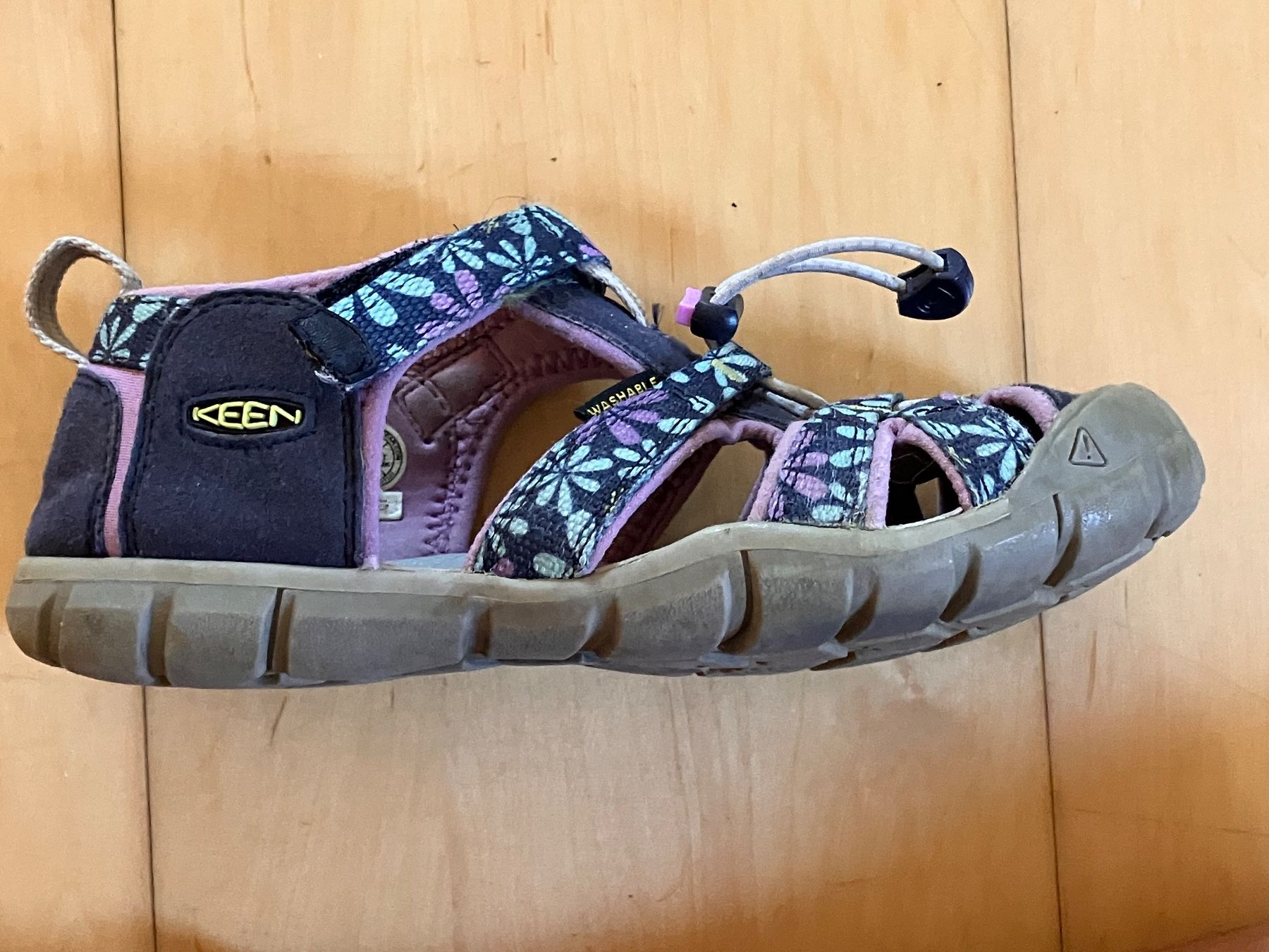 Keen Chaussures filles: Sandalen – D'occasion à Esslingen par 2ze 1