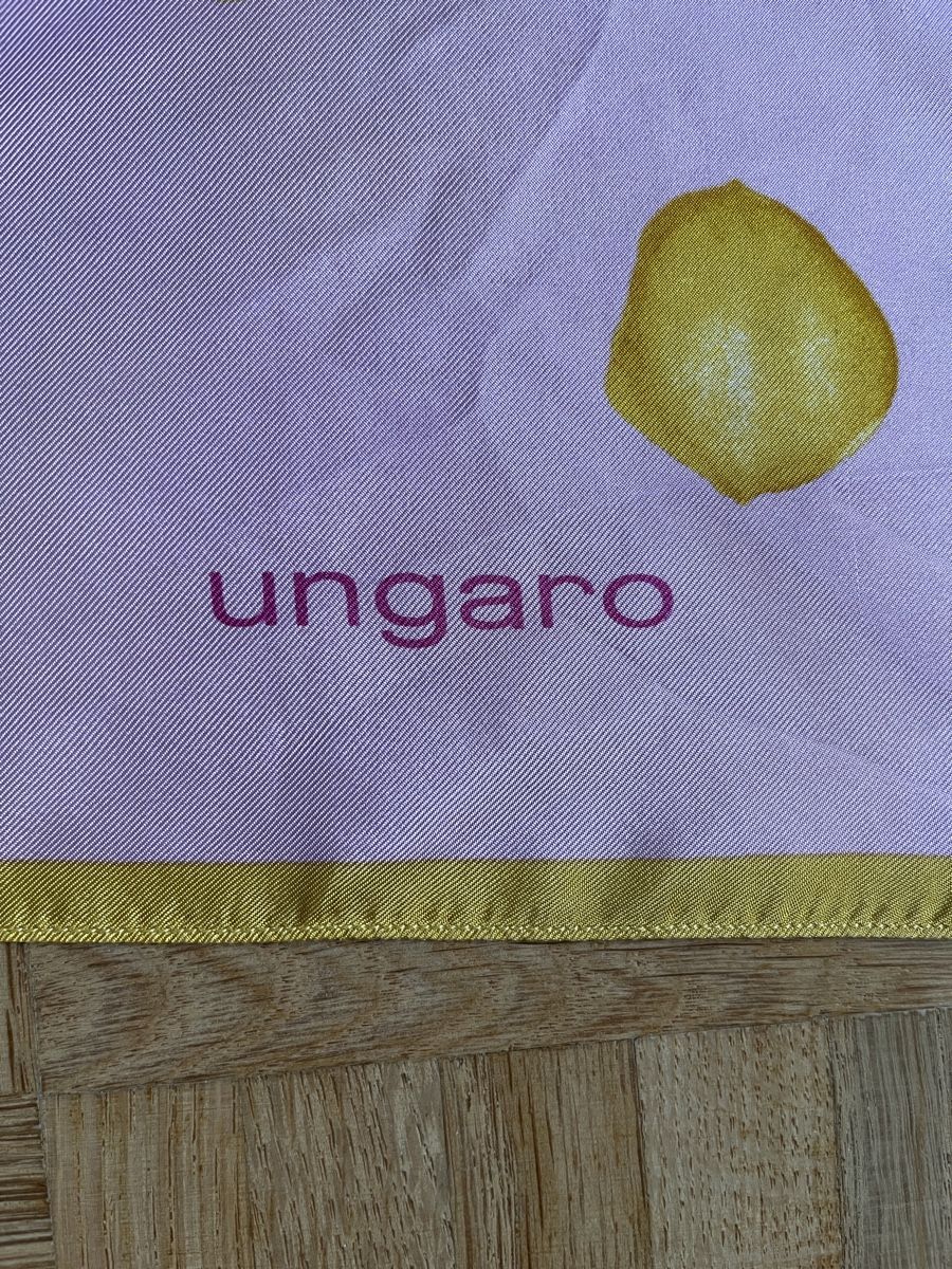 Foulards, Tücher & Schals: Ungaro Seidentuch, Made in Italy – Gebraucht aus Zürich von Kleanthy 3
