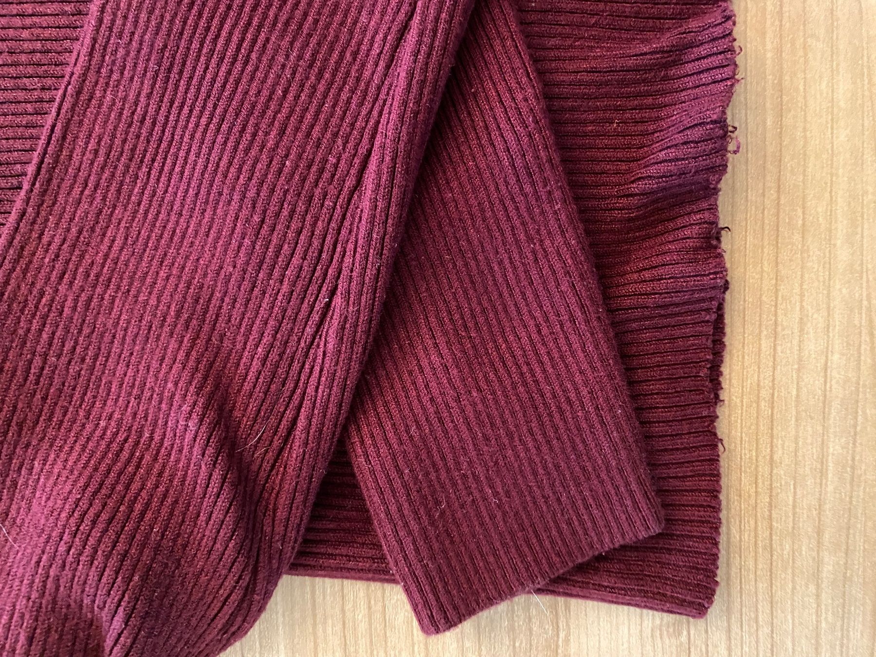 Maglioni & Felpe: Rollkragenpullover cropped, Weinrot, Grösse S – Usato da La Tour-de-Peilz venduto da leu_hnf6 2