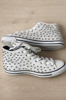 Stylische High-Top Sneaker mit Nieten – Grösse 37