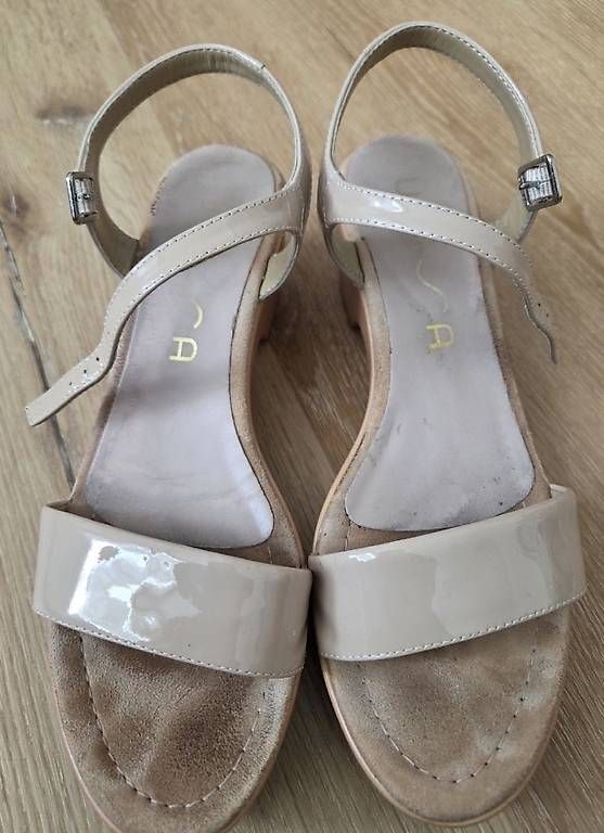 Scarpe da donna: Sandale – Usato da Alpnach Dorf venduto da rerifeme