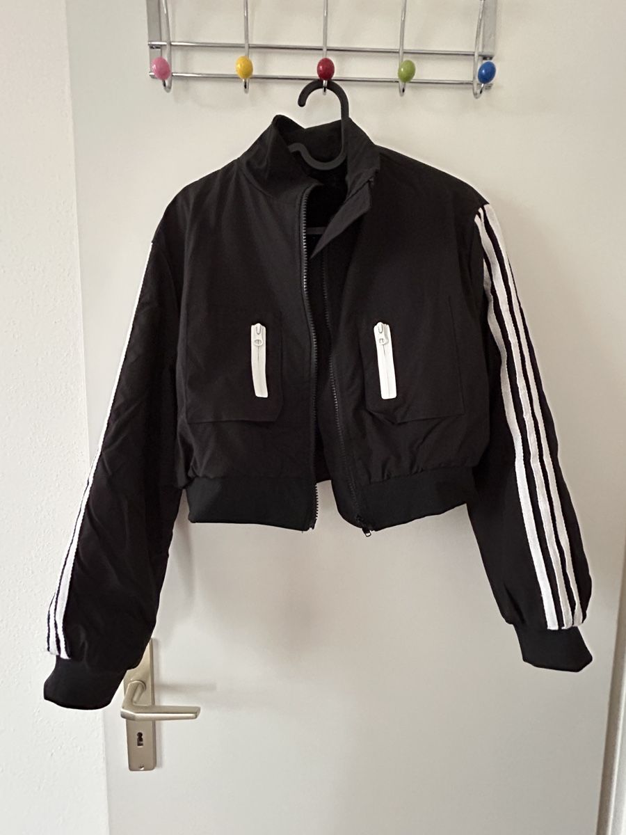 Jacken: Striped Padded short Winter Jacket - Size M - Like New! – Gebraucht aus Genève von Noemie.wrmsi