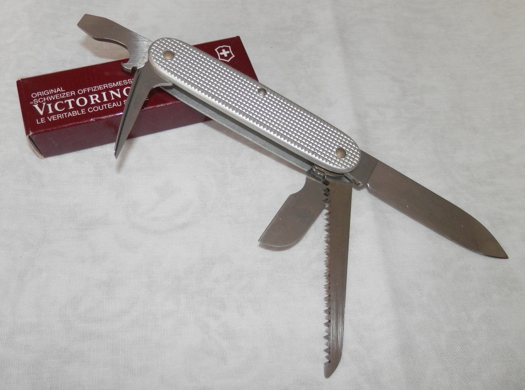 Victorinox Coltelli tascabile: OFFIZIERSMESSER VICTORINOX – Usato da Horw venduto da Chaeferli55 4