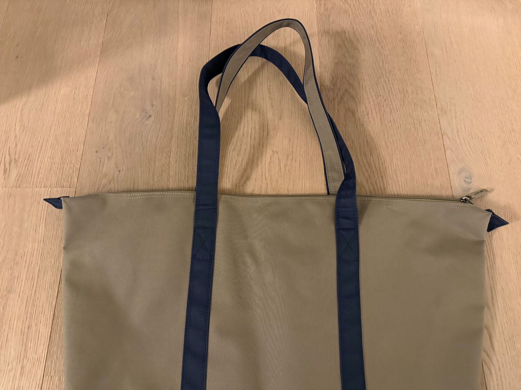Samsonite Borse: Samsonite Tote Bag - Navy/Mud – Nuovo (secondo la descrizione) da Hombrechtikon venduto da bettersurfer 2