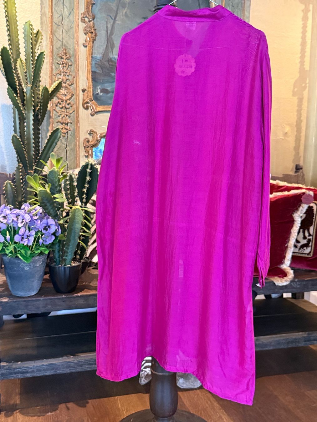 Blusen: Pink 100% Silk shirt – Gebraucht aus Montreux von Yss_Boutiqu3 1