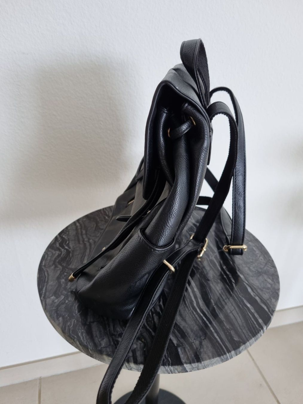 Zaini: Rucksack mit Schleife Neu in Schwarz – Nuovo (secondo la descrizione) da Bassersdorf venduto da Sandy456 3