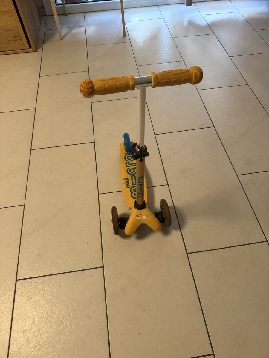 Micro Kickboard: Micro Mini Scooter – Gebraucht aus Konolfingen von likeacat 1